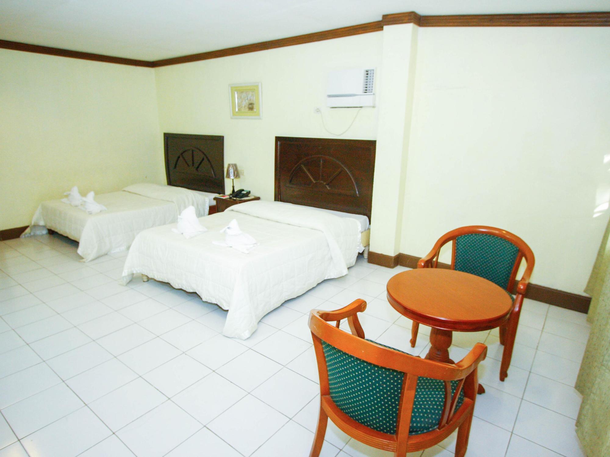 Bohol La Roca Hotel Totolan Dış mekan fotoğraf